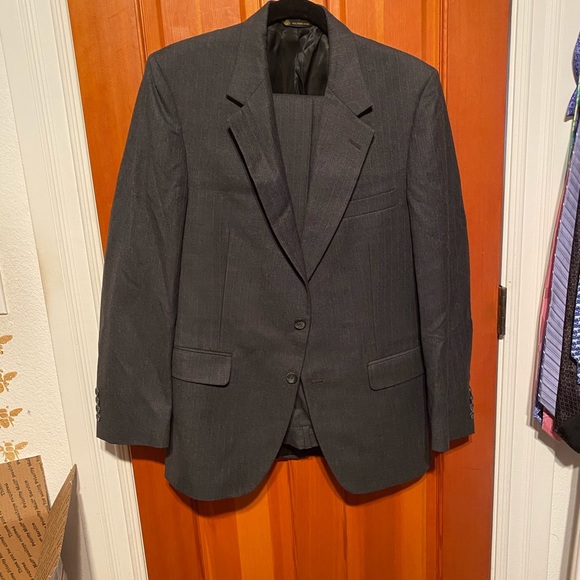 Vintage BARNEYS NEW YORK SUIT - Picture 5 of 8